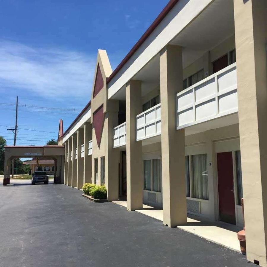Astoria Hotel Danville North Exteriör bild