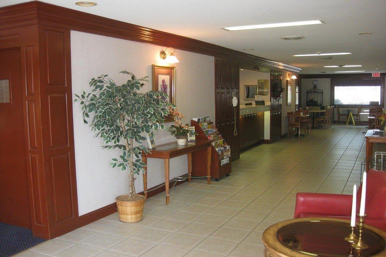 Astoria Hotel Danville North Exteriör bild